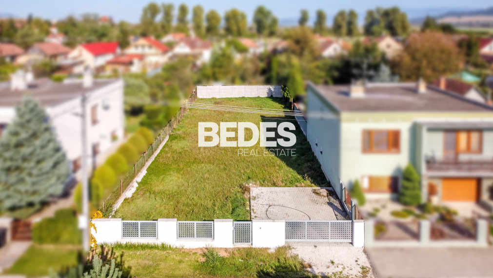 BEDES | Ideálny pozemok na výstavbu rodinného domu, 602m2